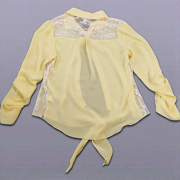 Candie's Y2K Romantic Lace Sheer Tie Front Button Tab Sleeve Top Butter Yellow M - Picture 6 of 10